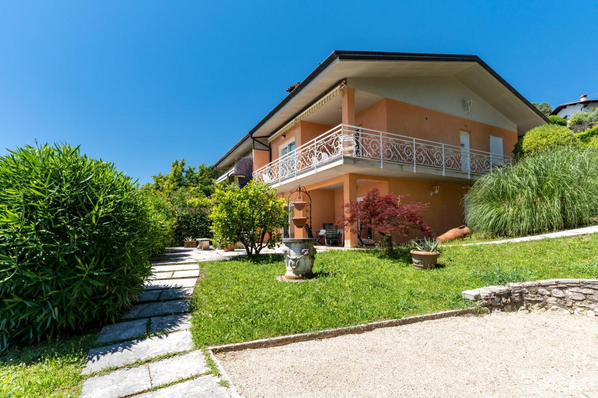 Casa Belvedere Toscolano Maderno Exterior foto